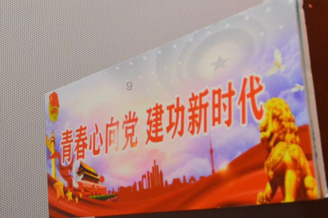 山东滨州:父女俩爬山迷路夜困深山 消防紧急救援