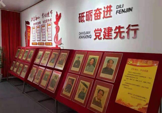 逃出小村落