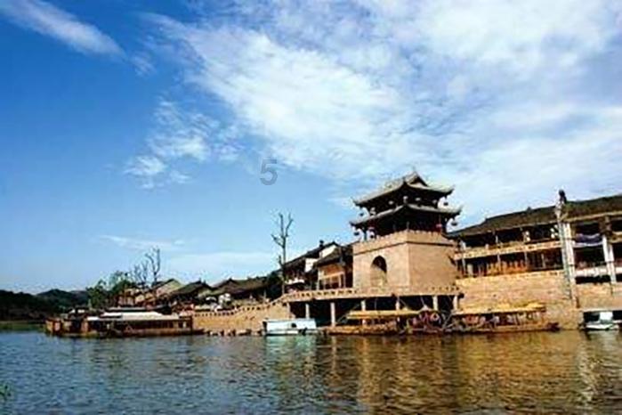 “听见”两会|海南省人大代表王鹏:建议在儋州建设产业园 破除橡胶产业发展瓶颈